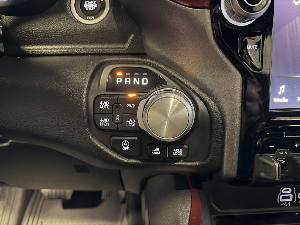 2025 RAM 1500 Image 25