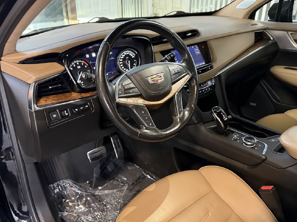 2021 Cadillac XT5 Image 10
