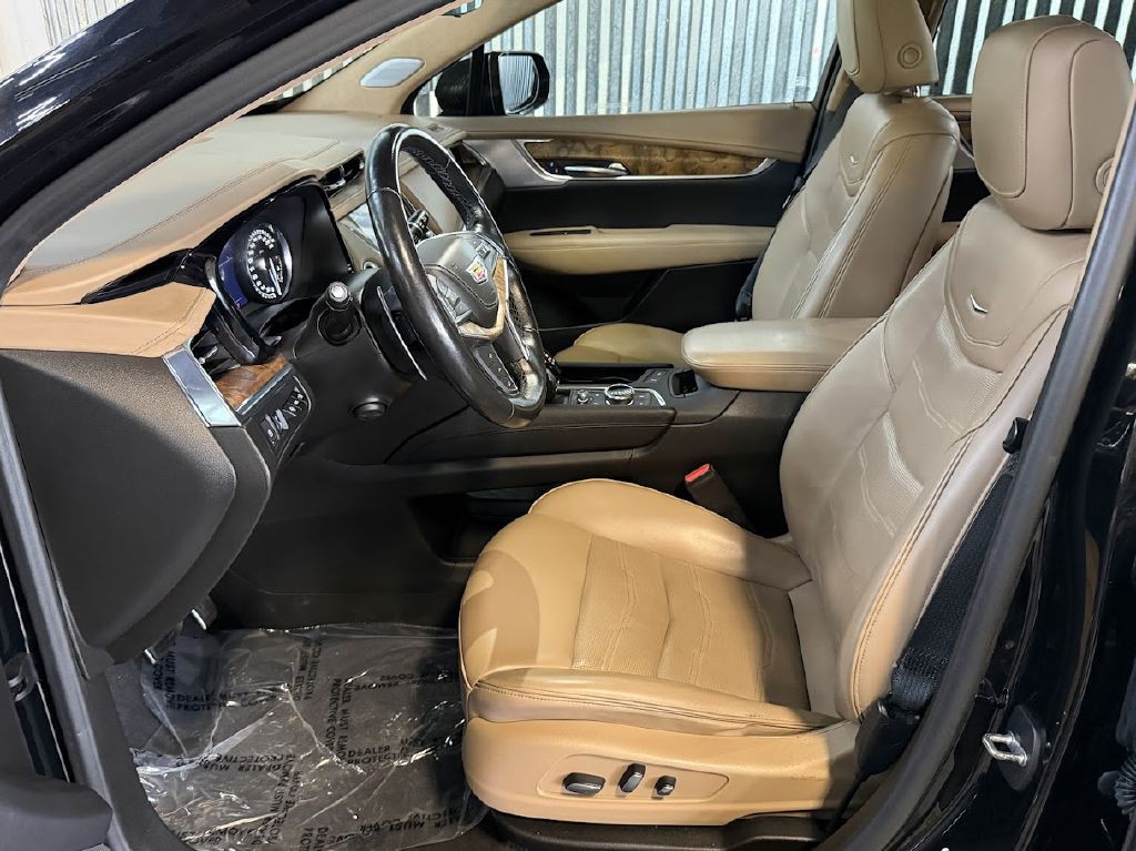 2021 Cadillac XT5 Image 11