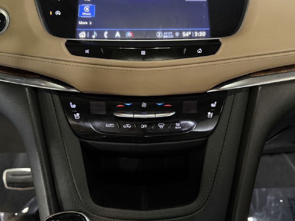 2021 Cadillac XT5 Image 24