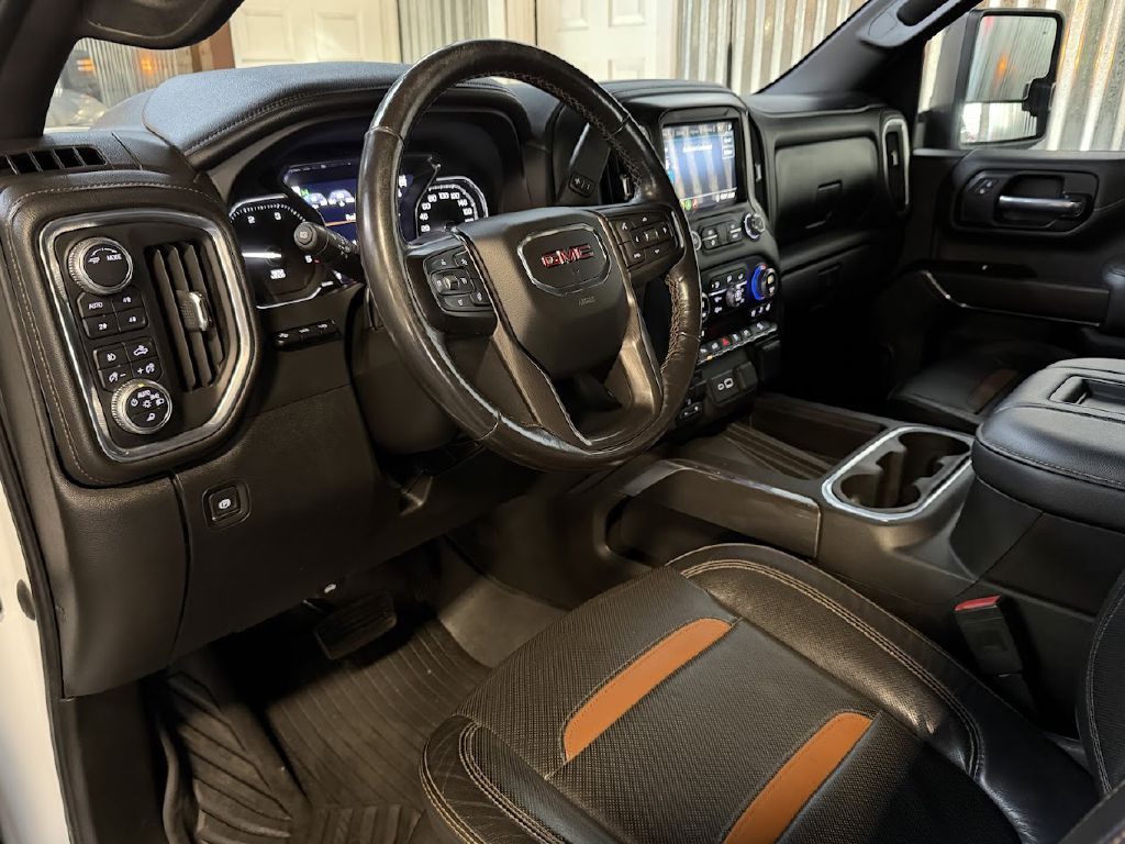 2020 GMC Sierra Image 10