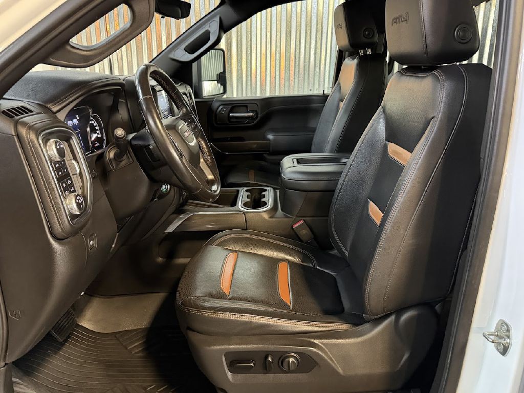 2020 GMC Sierra Image 11