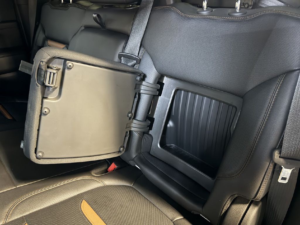 2020 GMC Sierra Image 16