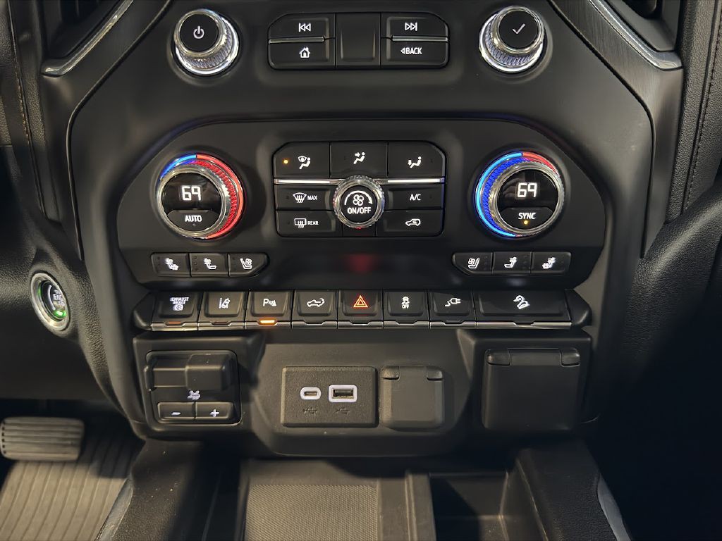 2020 GMC Sierra Image 26