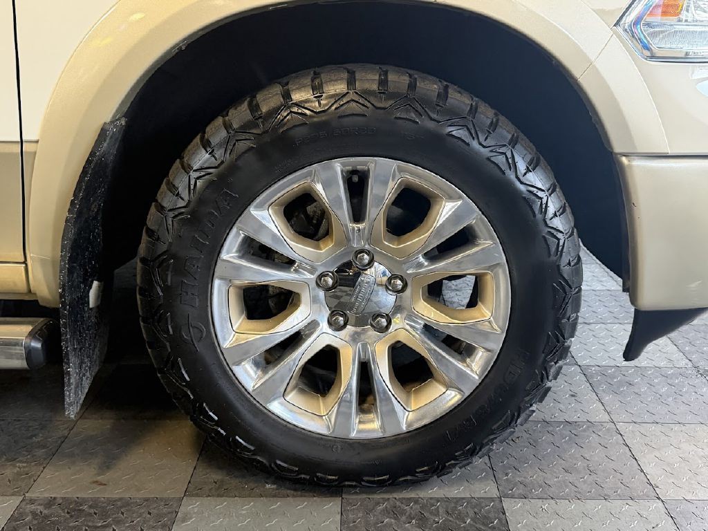 2017 RAM 1500 Image 32