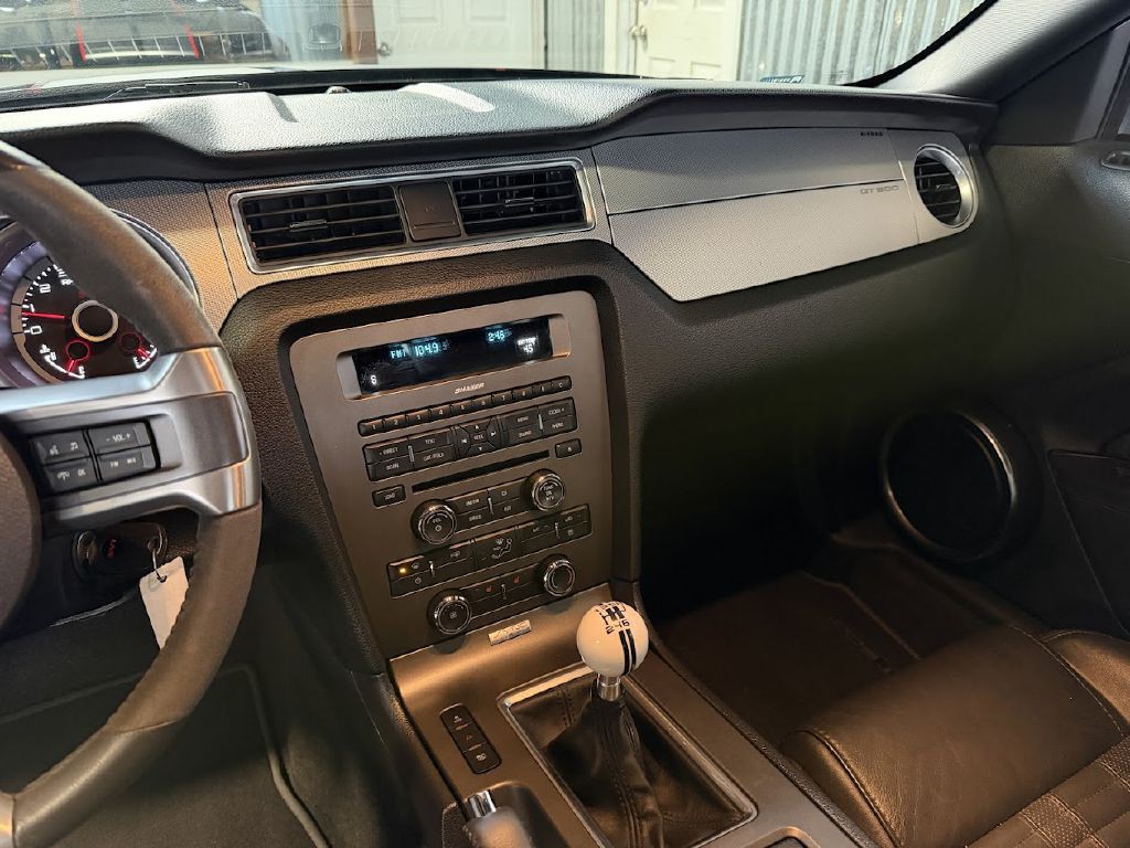 2013 Ford Mustang Image 13