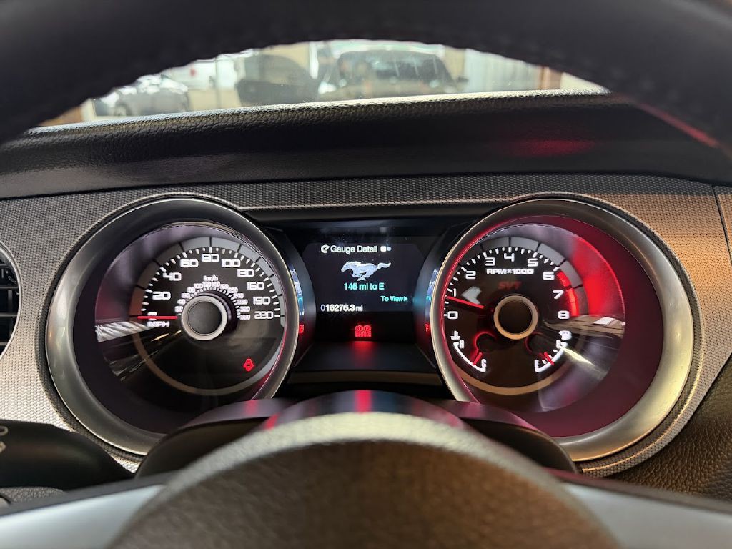 2013 Ford Mustang Image 19