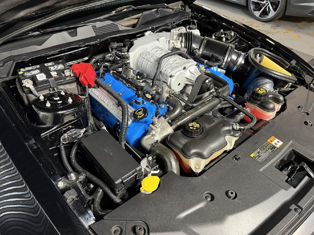 2013 Ford Mustang Image 24