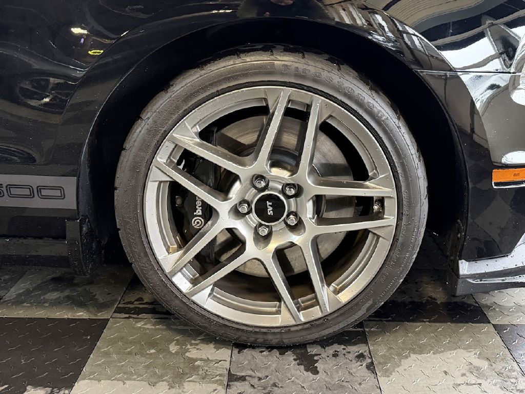 2013 Ford Mustang Image 28