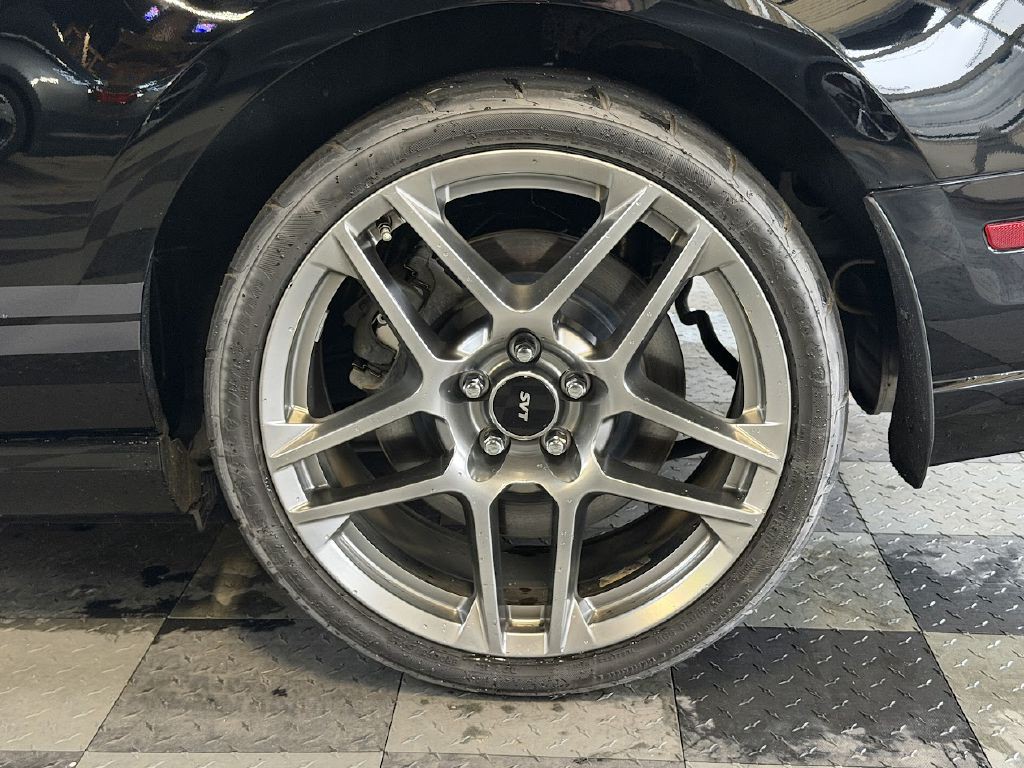 2013 Ford Mustang Image 30