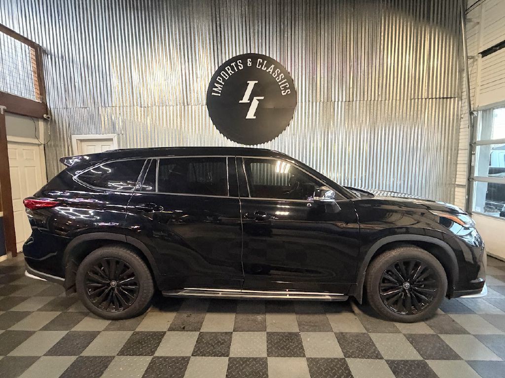2023 Toyota Highlander Image 7