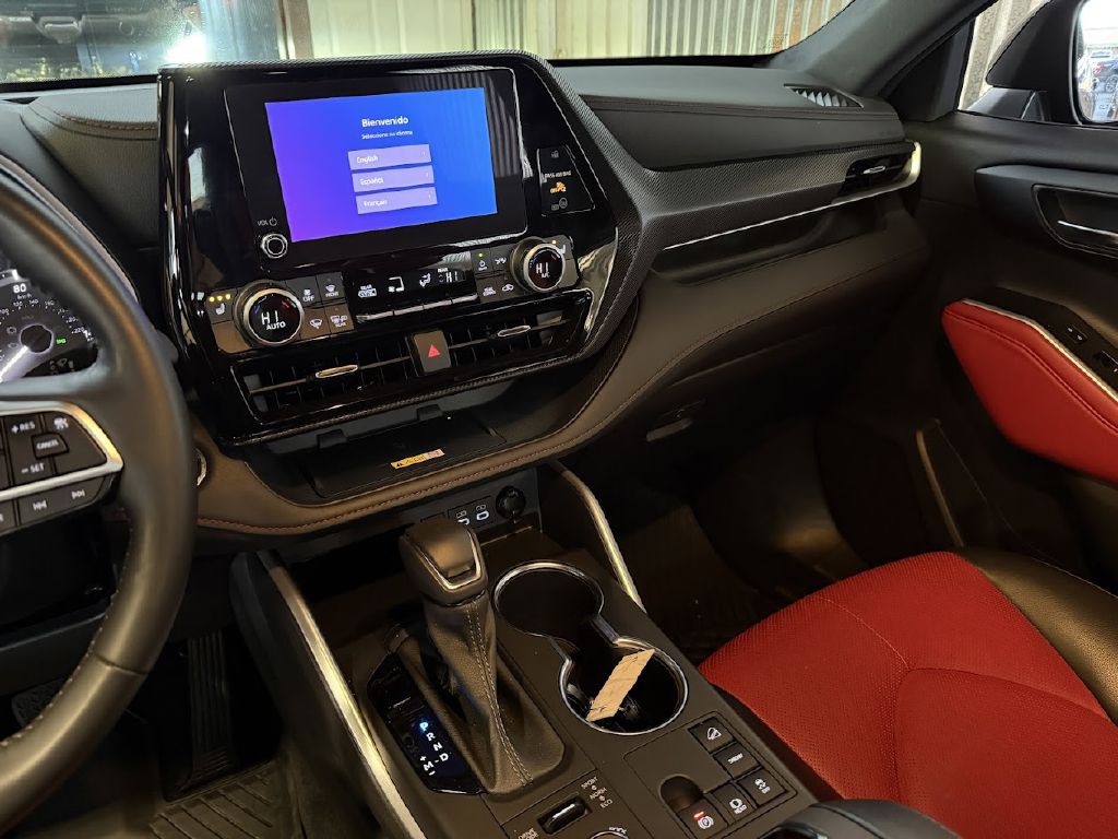 2023 Toyota Highlander Image 15