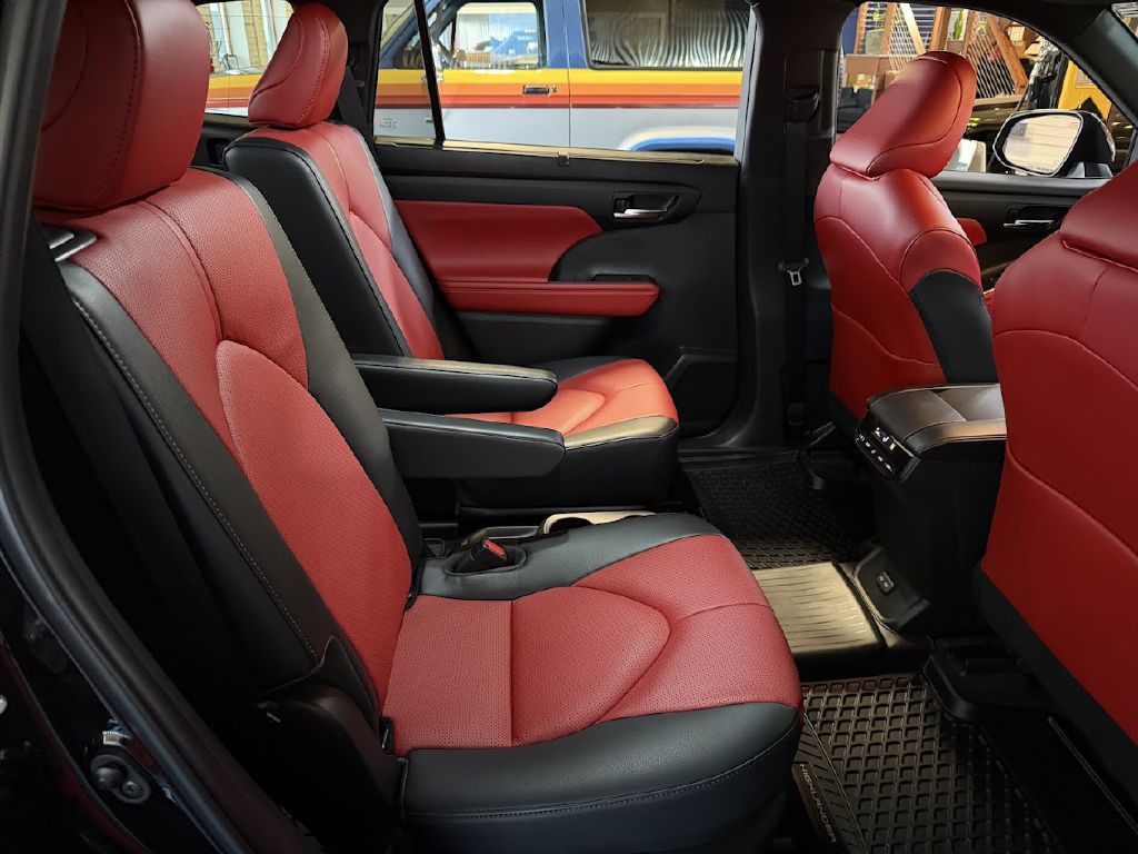 2023 Toyota Highlander Image 16