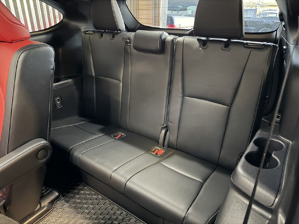 2023 Toyota Highlander Image 18