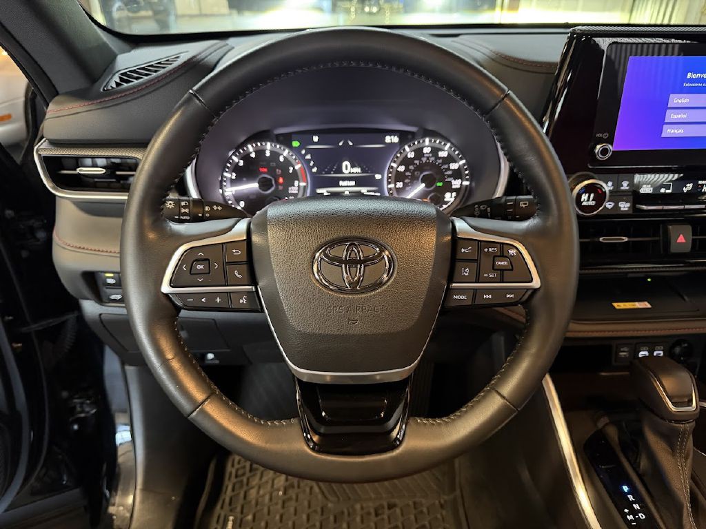 2023 Toyota Highlander Image 19