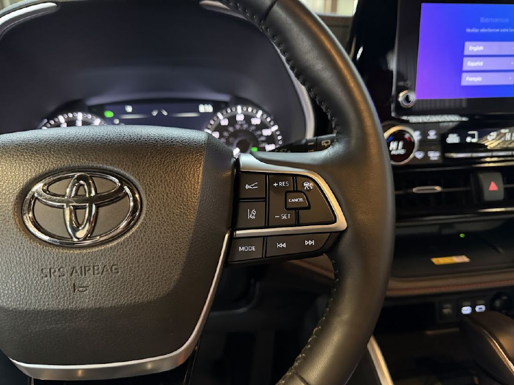 2023 Toyota Highlander Image 21