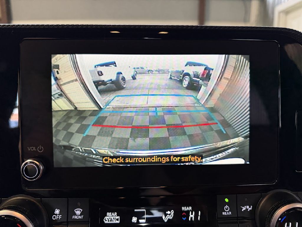 2023 Toyota Highlander Image 23