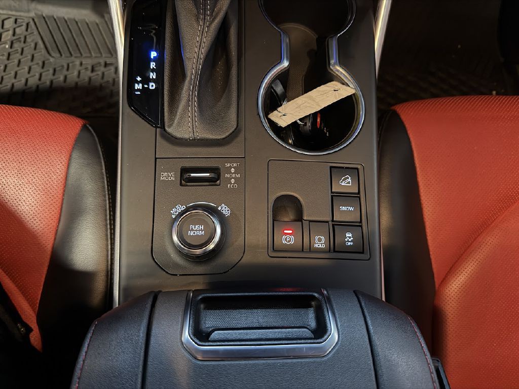 2023 Toyota Highlander Image 26