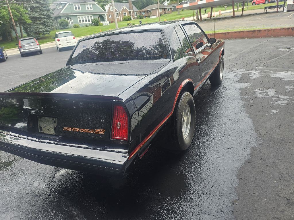 1985 Chevrolet Monte Carlo Image 6