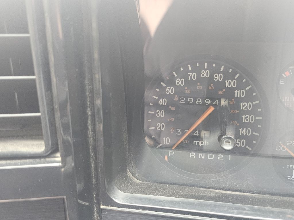1985 Chevrolet Monte Carlo Image 12