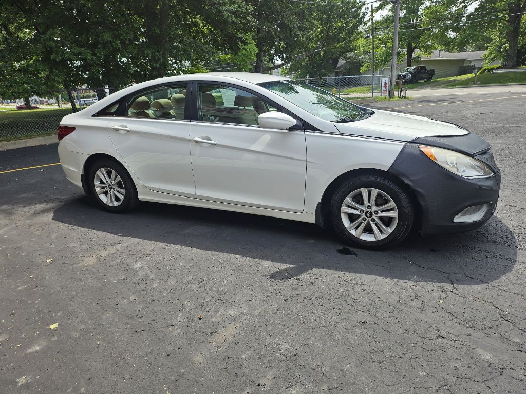 2013 Hyundai Sonata Image 6