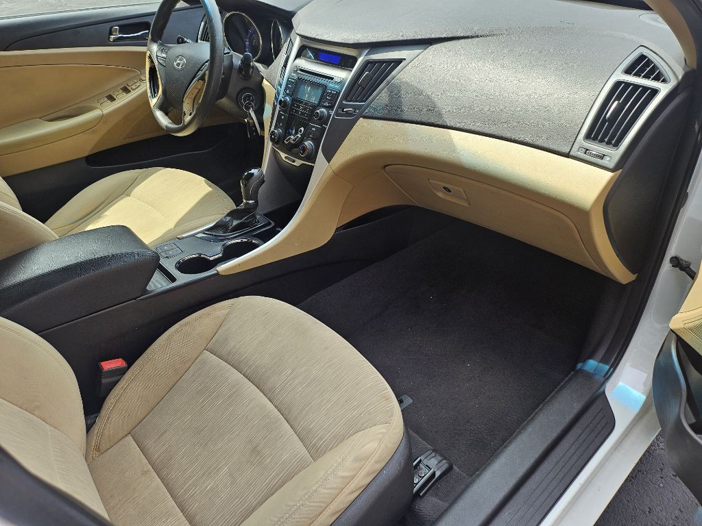 2013 Hyundai Sonata Image 7