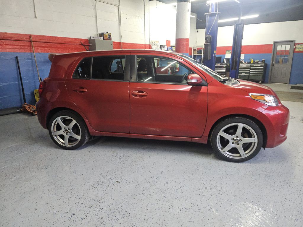 2009 Scion xD Image 5