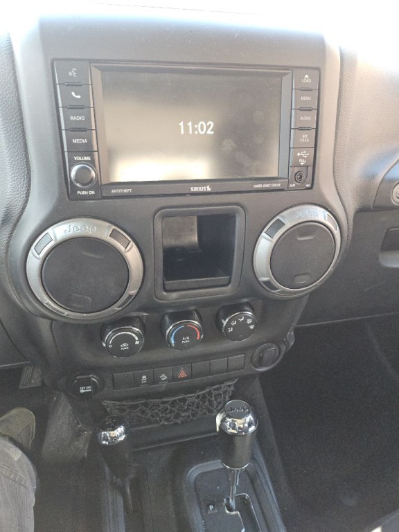 2014 Jeep Wrangler Image 10