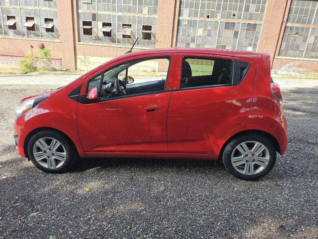 2015 Chevrolet Spark Image 1