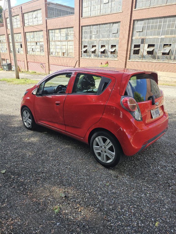 2015 Chevrolet Spark Image 17