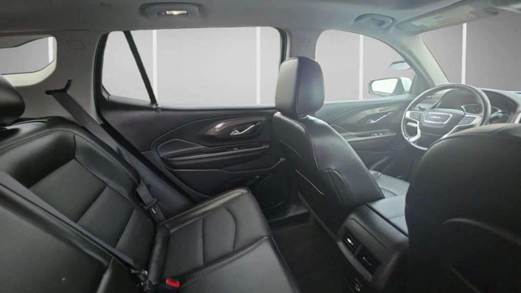 2022 GMC Terrain Image 10