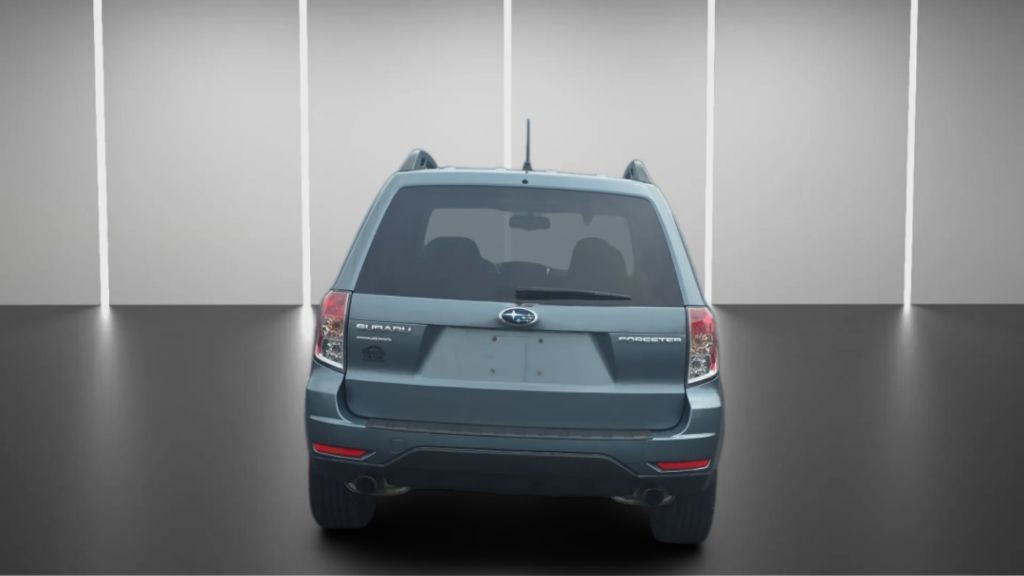 2010 Subaru Forester Image 4