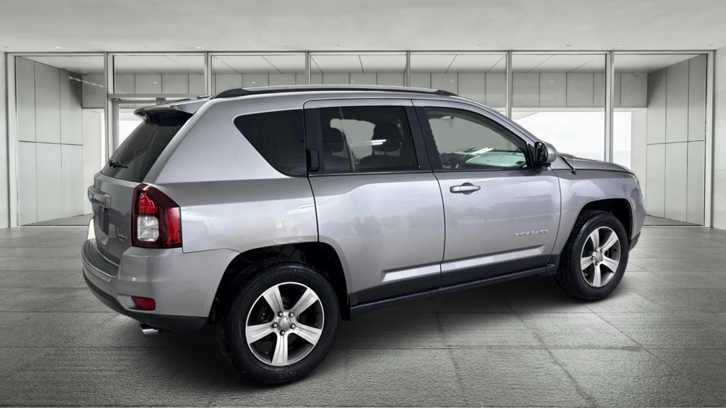 2016 Jeep Compass Image 3