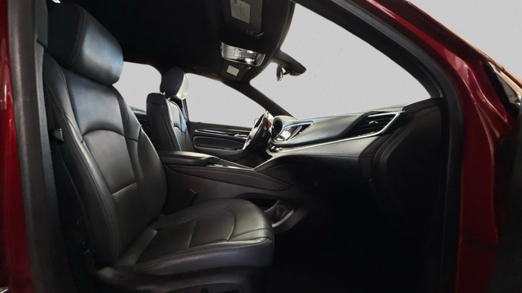 2024 Buick Enclave Image 10