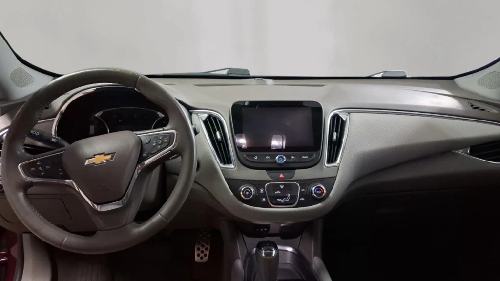 2016 Chevrolet Malibu Image 9