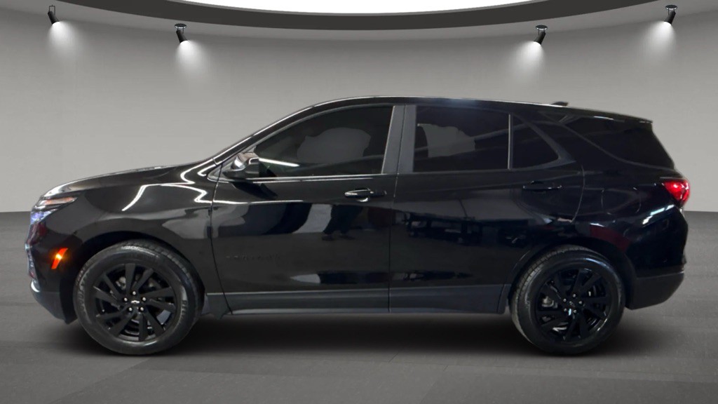 2023 Chevrolet Equinox Image 2
