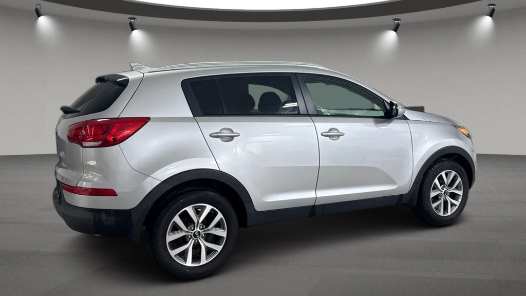 2015 Kia Sportage Image 2