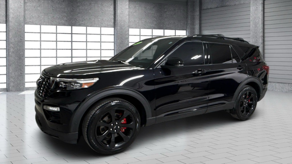 2020 Ford Explorer Image 2