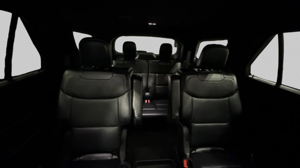 2020 Ford Explorer Image 15