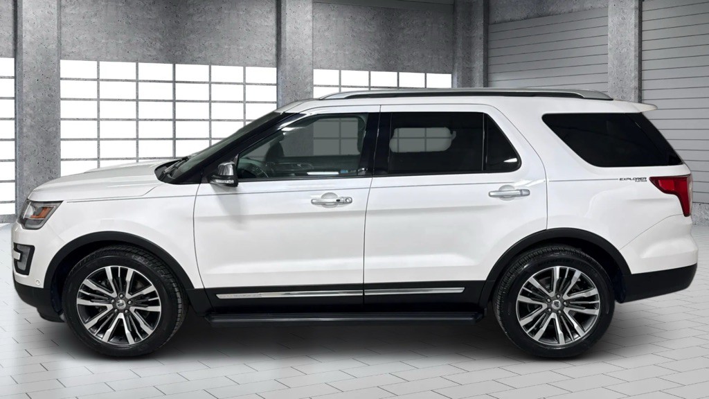 2017 Ford Explorer Image 6
