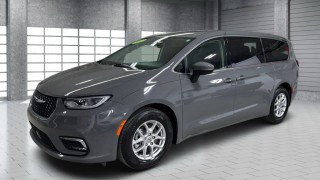 Image for 2023 Chrysler Pacifica Touring L ID: 7237812