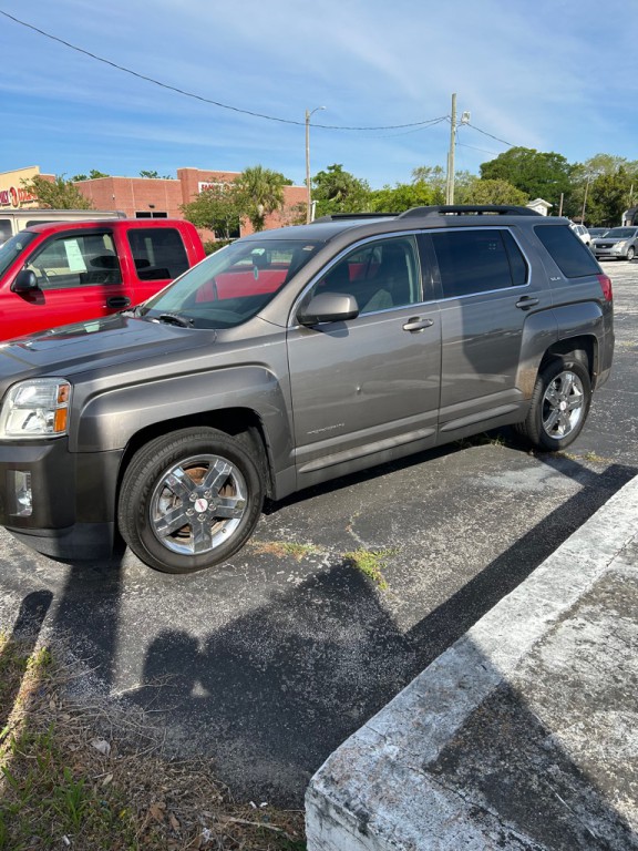 2010 GMC Terrain Image 3