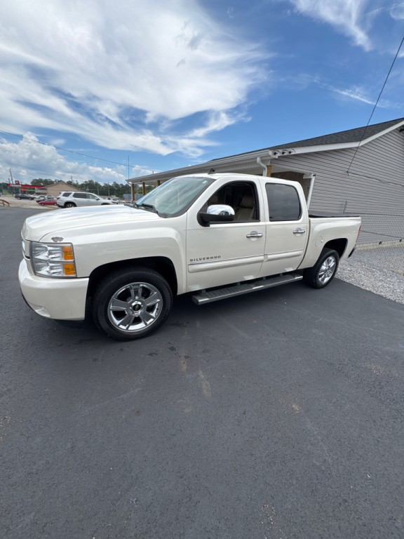 2013 Chevrolet Silverado 1500 Image 2
