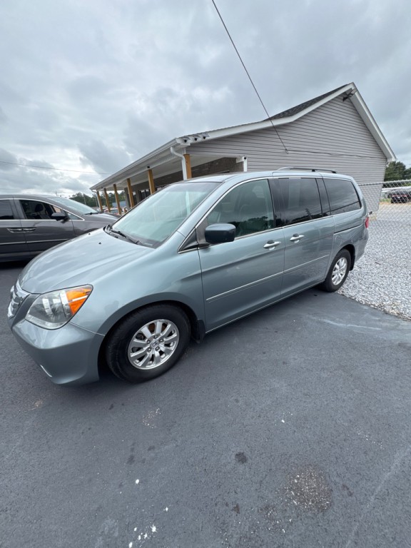 2008 Honda Odyssey Image 2