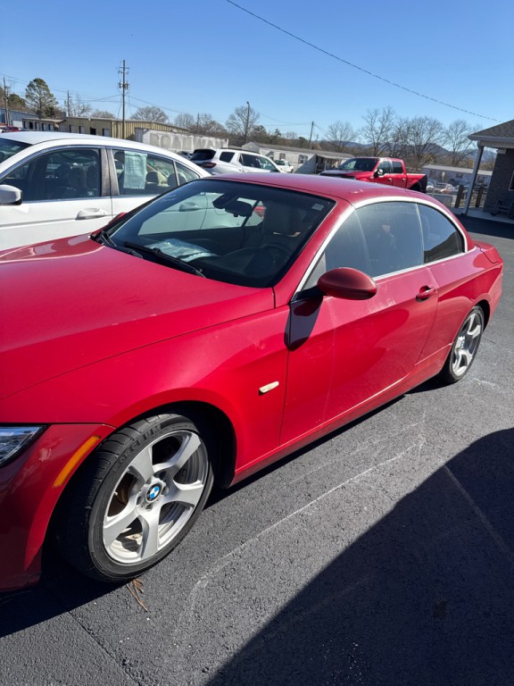 2009 BMW 3 Series Image 2