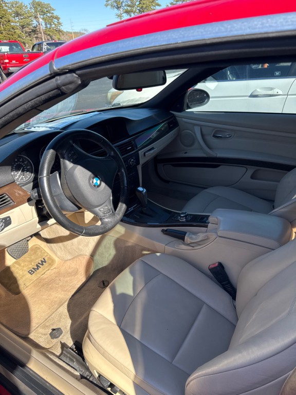 2009 BMW 3 Series Image 3