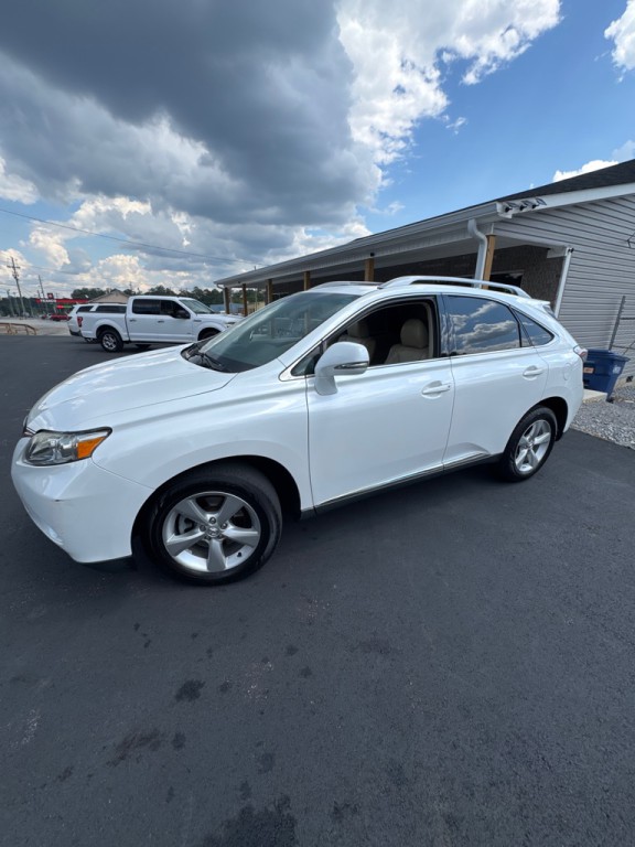 2010 Lexus RX Image 2