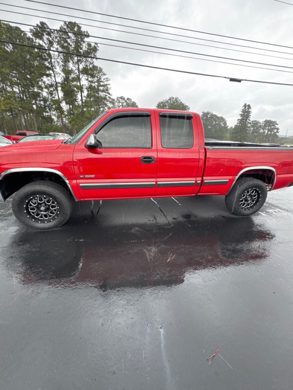 2001 Chevrolet Silverado 1500 Image 2