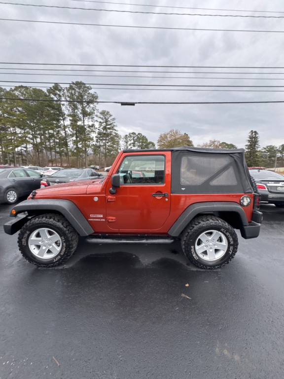 2014 Jeep Wrangler Image 2
