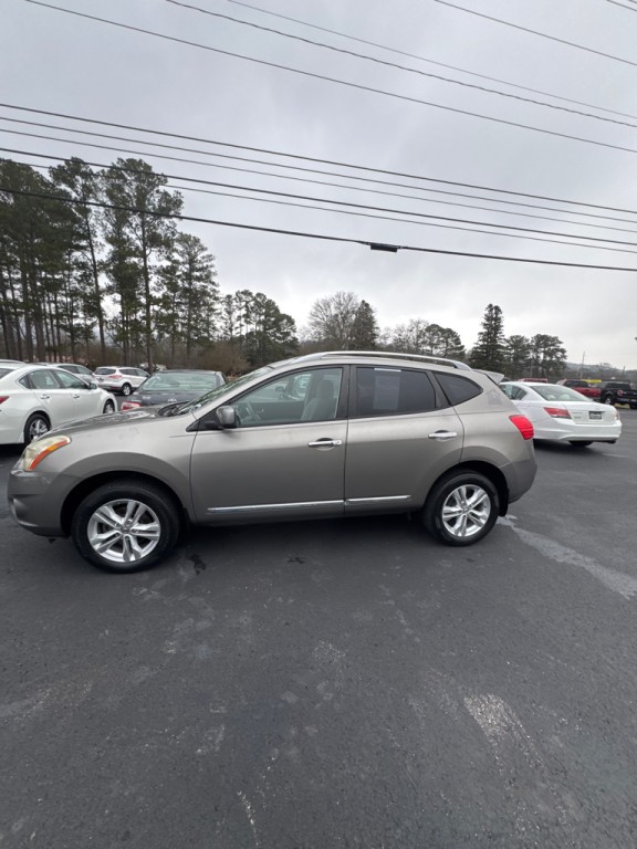 2013 Nissan Rogue Image 2